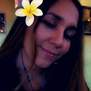 Meet your Posher, Yolanda